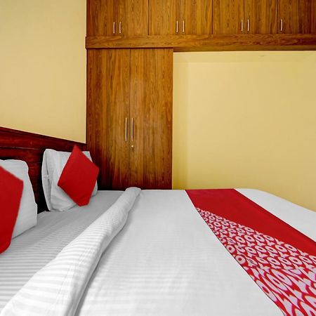 Super Hotel O Mm Home Stays Irugur Exterior photo