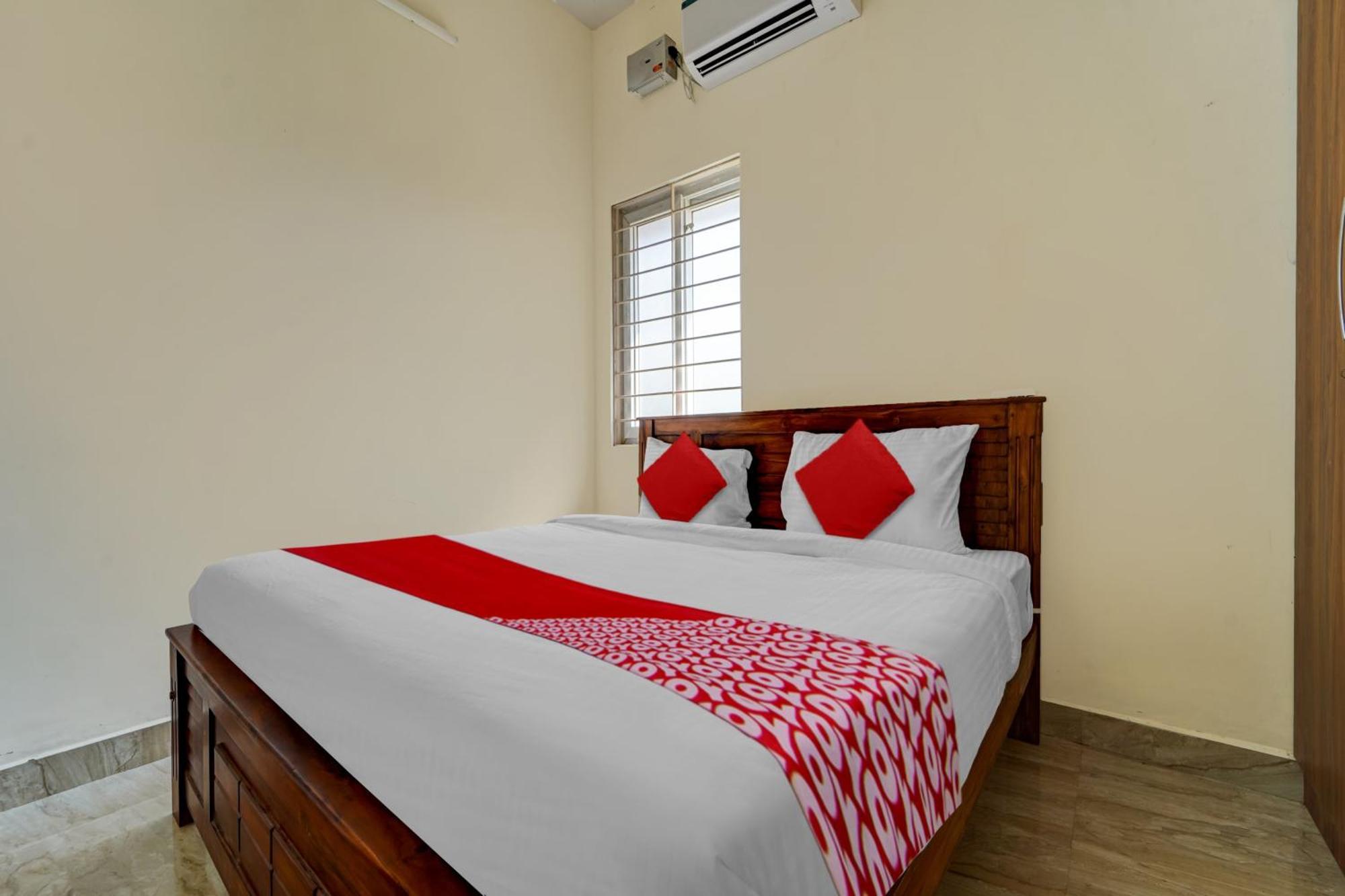 Super Hotel O Mm Home Stays Irugur Exterior photo