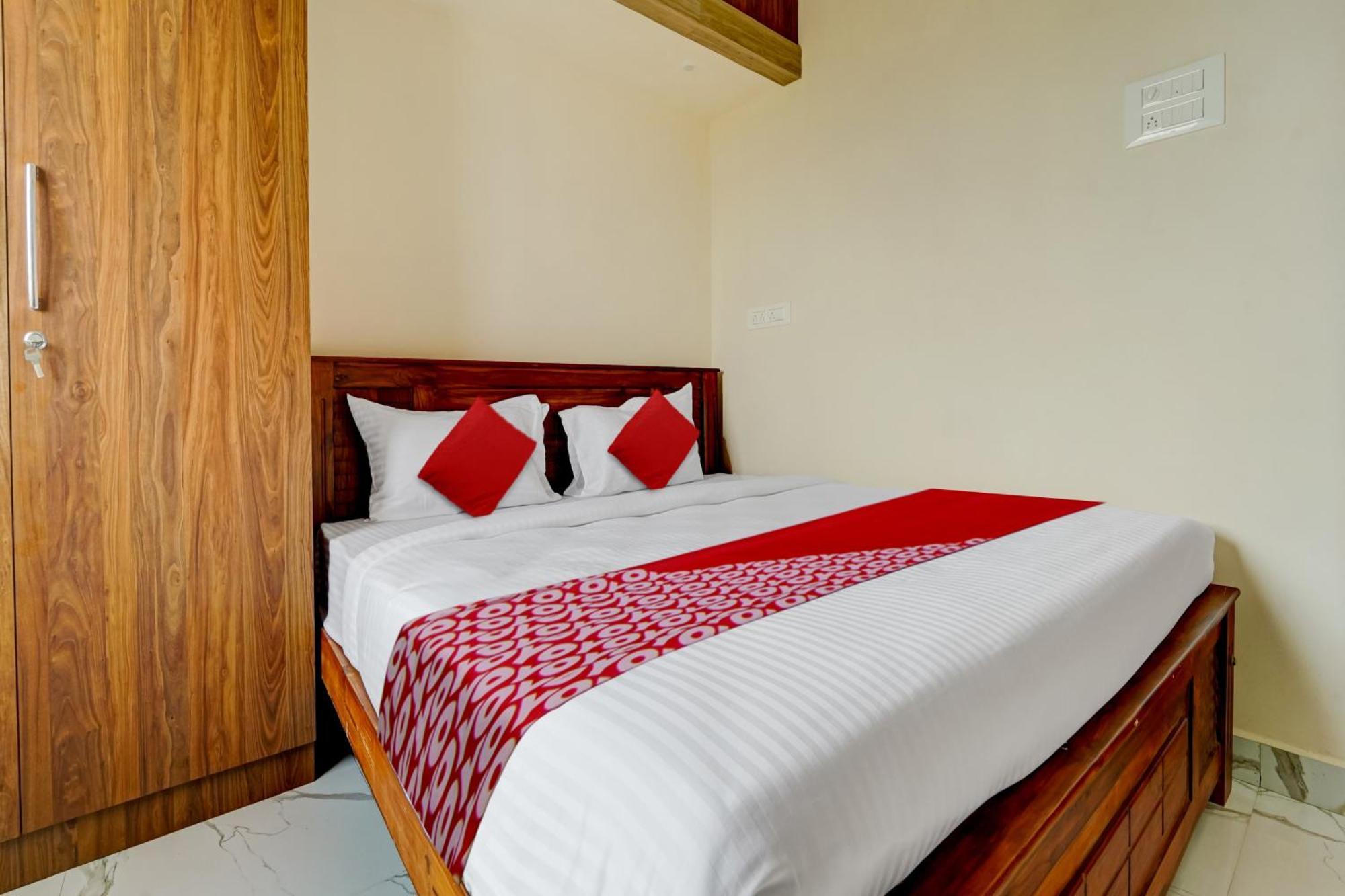 Super Hotel O Mm Home Stays Irugur Exterior photo