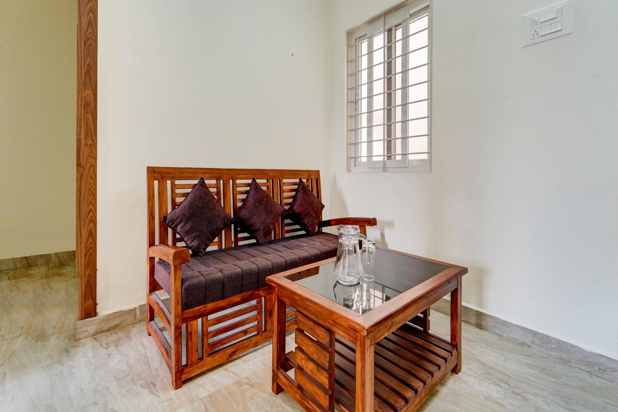 Super Hotel O Mm Home Stays Irugur Exterior photo